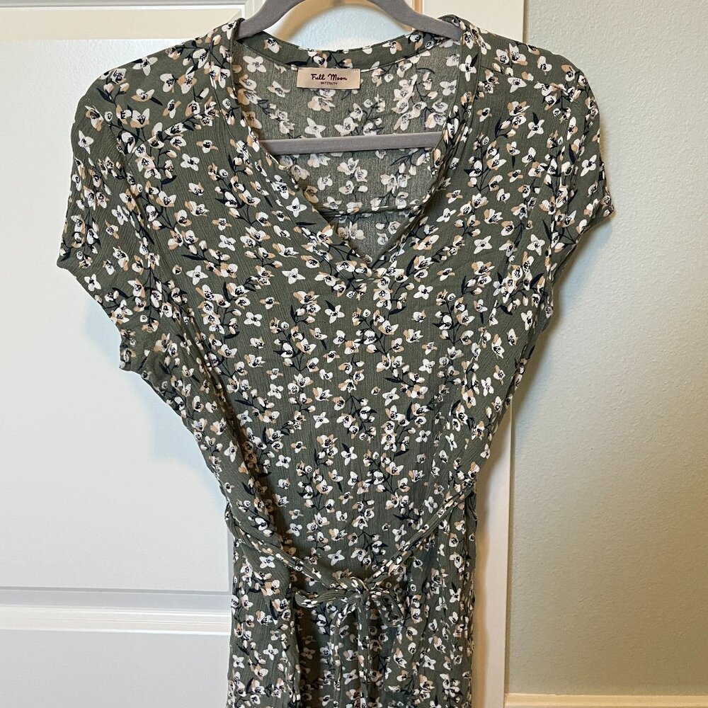 Full Moon | Maternity Wrap Blouse | Green Floral | Size M